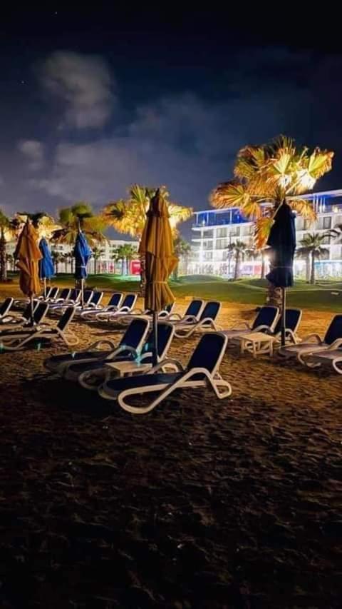 شاليه فندقي أرضي بحديقه خاصه في منتجع بورتوسعيد 'Ezbet Shalabi el-Rudi Buitenkant foto