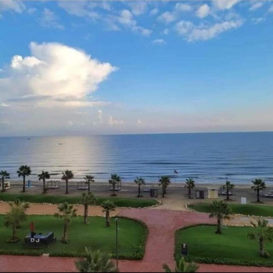 شاليه فندقي أرضي بحديقه خاصه في منتجع بورتوسعيد 'Ezbet Shalabi el-Rudi Buitenkant foto
